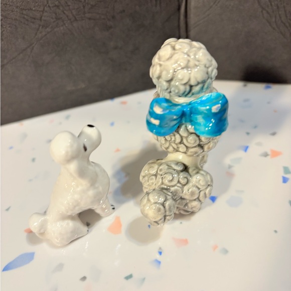 2 Vintage Goebel? Poodles Mid Century Ceramic Spaghetti Miniatures Decor Rare! - Picture 3 of 6
